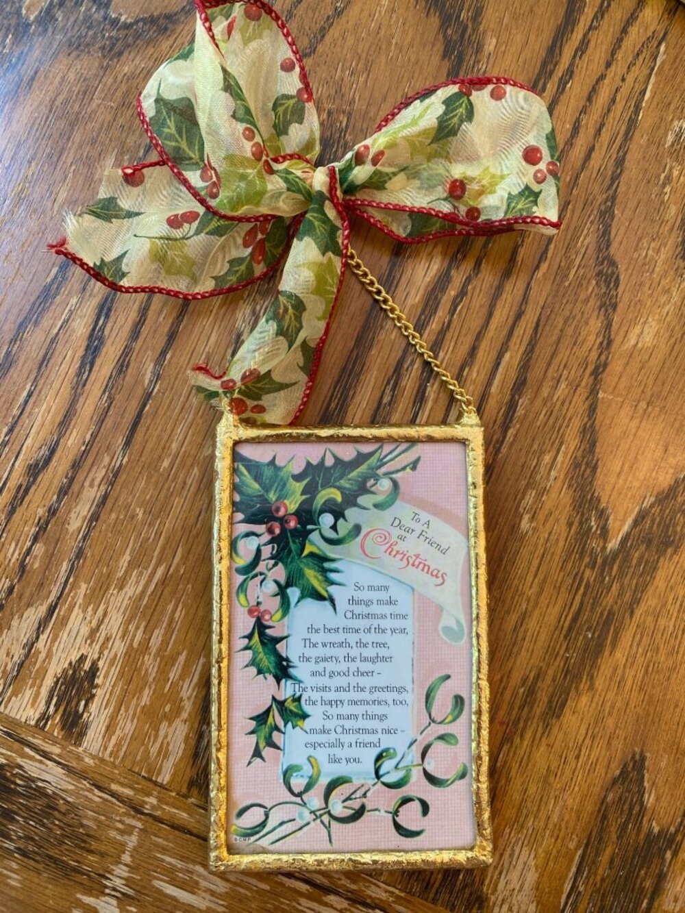 Yesterdays Treasures Christmas Plaque Ornamen "To A Dear Friend At Christmas"